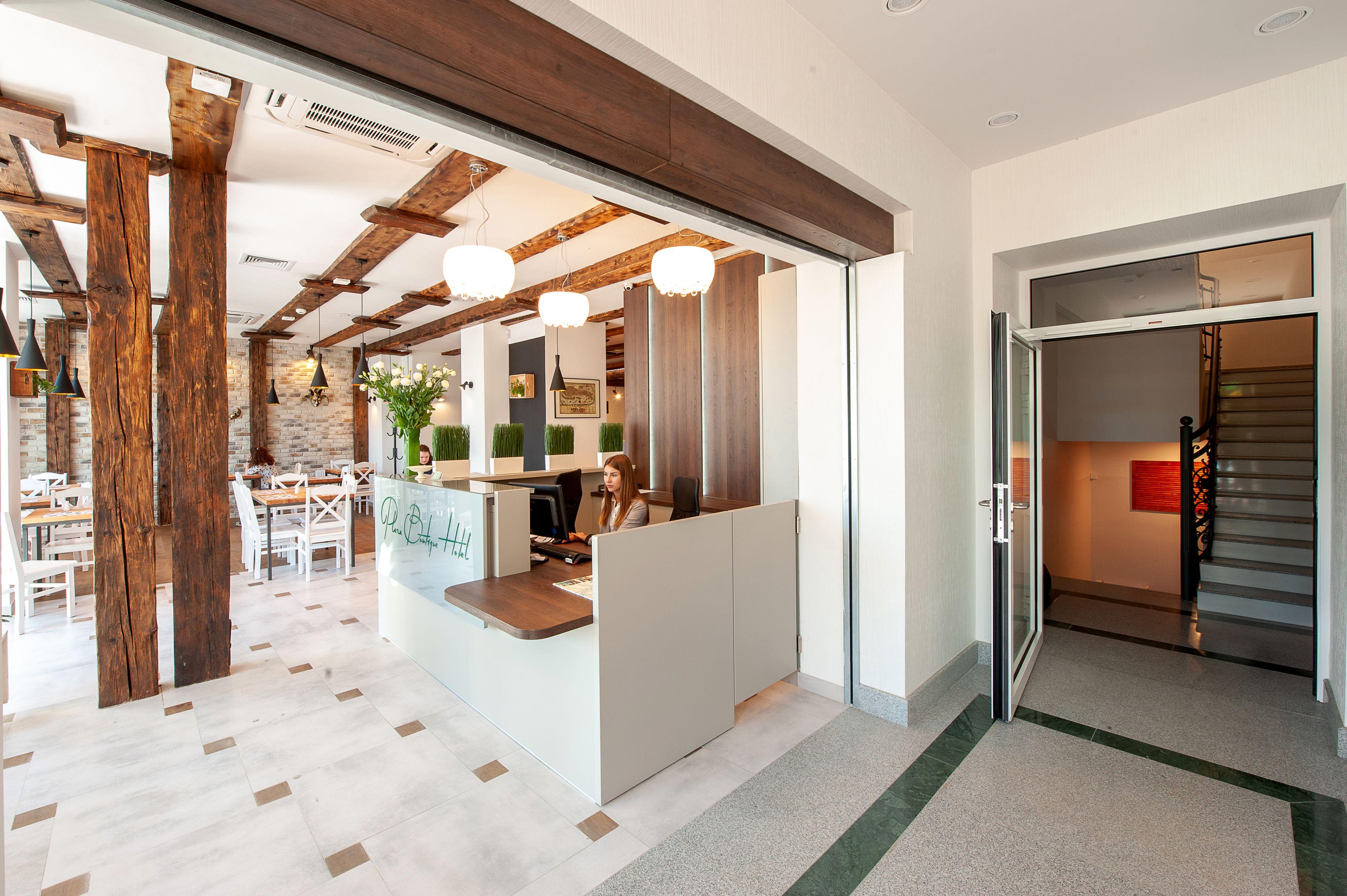 Plaza Boutique Hotel — Photos 1